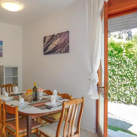 Casa Emilia 2 *